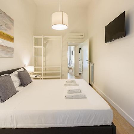 Novella Contemporary Apartment By Mmega Firenze Bagian luar foto