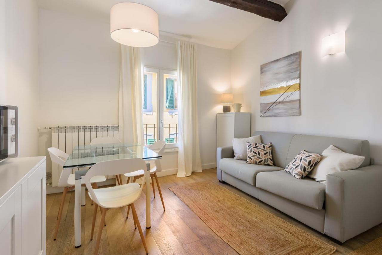 Novella Contemporary Apartment By Mmega Firenze Bagian luar foto