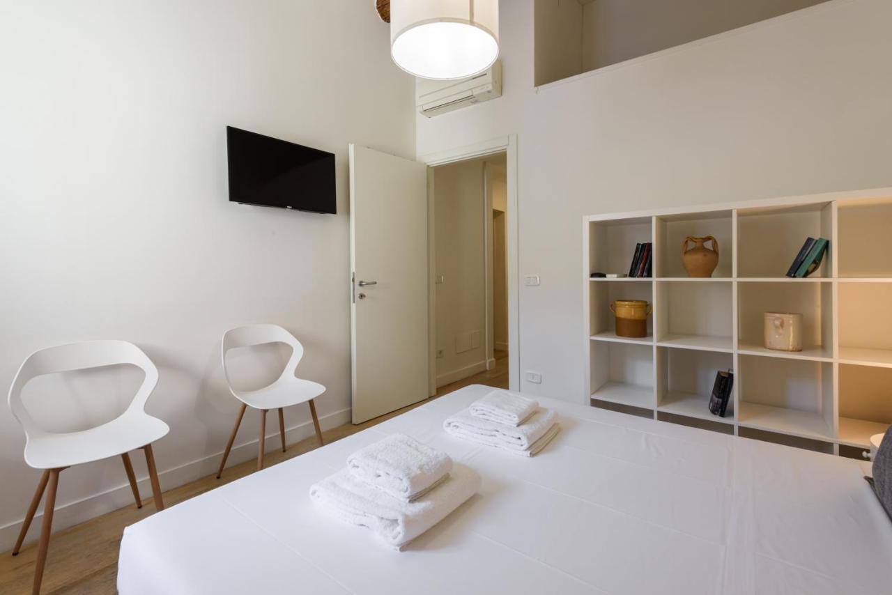 Novella Contemporary Apartment By Mmega Firenze Bagian luar foto