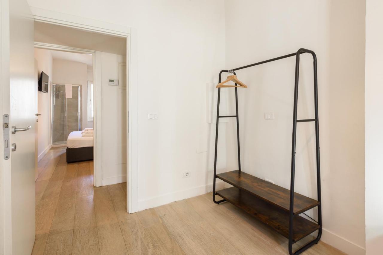 Novella Contemporary Apartment By Mmega Firenze Bagian luar foto