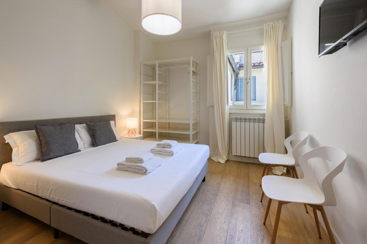 Novella Contemporary Apartment By Mmega Firenze Bagian luar foto